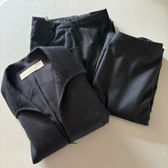 Valentino Women’s 3 Piece Vintage Pant Suit Size 10 with Size 8 Skirt Dark Gray - Picture 2 of 16